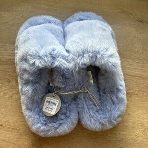 Anthropologie Maeve Fuzzy Sky Platform Slippers Women's Size Medium M (8-9) NWT